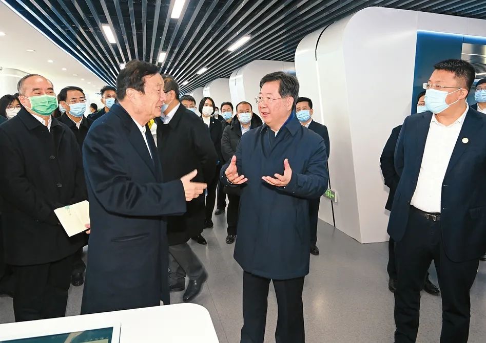 任正非与楼书记_20210214互换.jpg 任正非与楼书记_20210214互换.jpg